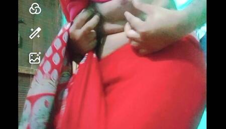 Indian Gay Crossdresser XXX Naked in Red Saree Showing Her Bra and Boobs