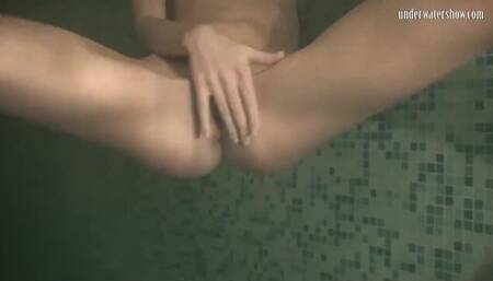 Watch seductive Liza's clip