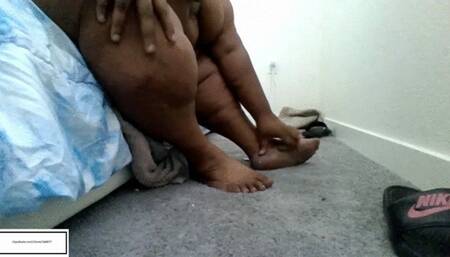 Mscumlicious84 Candid Itchy Feet 14