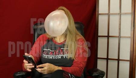 Sugar Momma Blowing Bubbles in Alabama Shirt