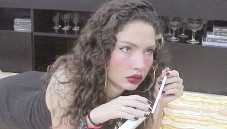 Smoking Girls do Brazil Model Fernanda 12 (Mp4 1920X1080)