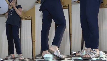 Penis crushed flat only millimeters away from her bare feet - Cam 1