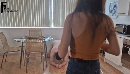 Multiple Human Furniture, Ignore