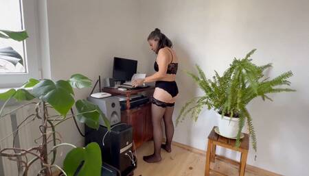 bumping into things, hop around, stuck mpeg