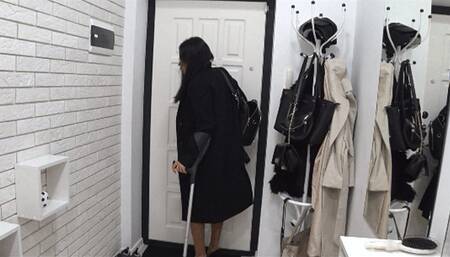 Massage for a sore left leg from Victoria aCR