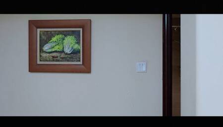 YT2224 Girl and Swivel Chair