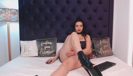 Anuryh Says Remote Control