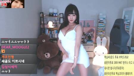 Korean Twitch Streamer Sexy Dance