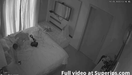 IPCAM – German single mom masturbates with a dildo