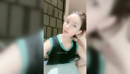 妍妍 长腿美臀 04