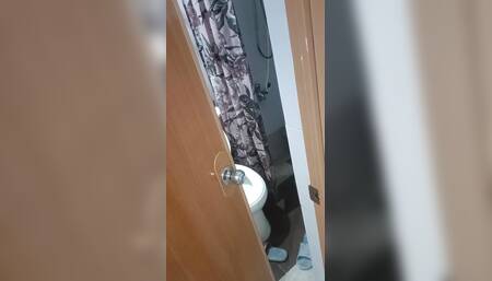 Bareback Fuck This Gay Teen Virgin Under the Shower