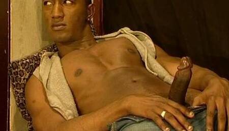 Rivelli Pharelli Is Making Eyes at You