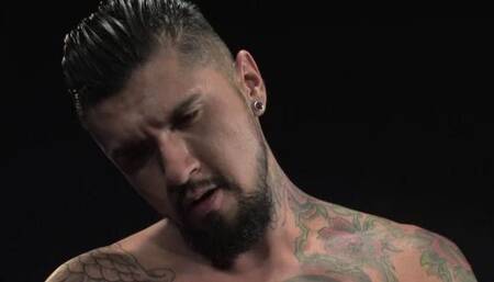 Boomer Banks Has Ten Inches of Pure Danger