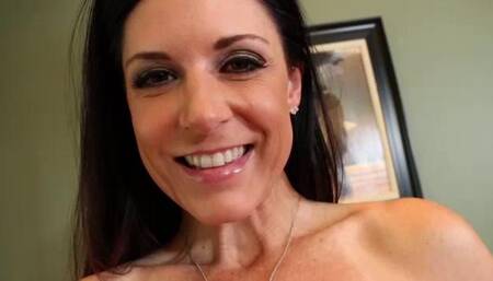 India Summer Gets Off On Dirty Talk