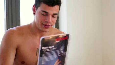 Levi Karter Tests Sex Toys For You