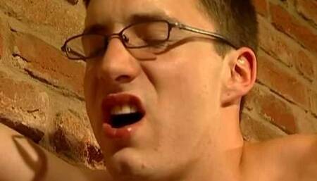 Geek Loves Piss In His Hole