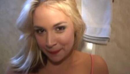 Sarah Vandella Entertains an Old Pervert