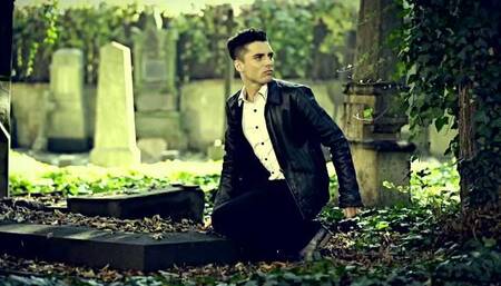 Kidnapping Cock At A Graveyard