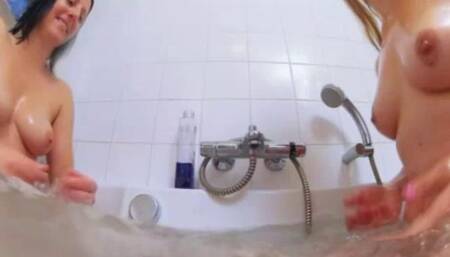 Amber and Gisela's Intimate Bath Moments