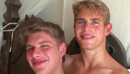 Sorry No Elvis For These Kissing Cousins