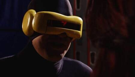 Cyclops Licks Rogue's Pussy