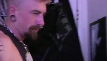 Now I Wanna Be Your Dog