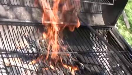 Appetites for Hot Meat in the Afternoon