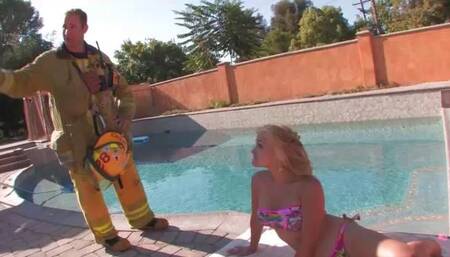 Sarah Vandella Gets Rescued