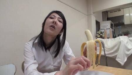 Skinny Japanese CougarRurina Hirasaka
