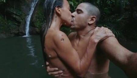 Hot Fucking In The Jungle
