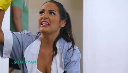 Sofi Ryan Works To Clean Up Jizz