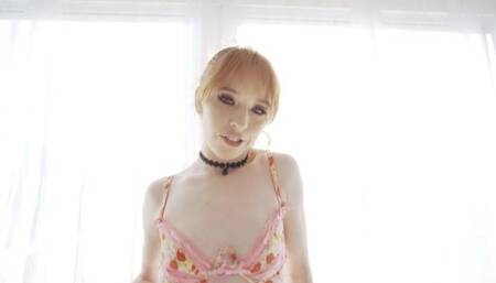 Alabaster Redhead Madi Collins Plugged