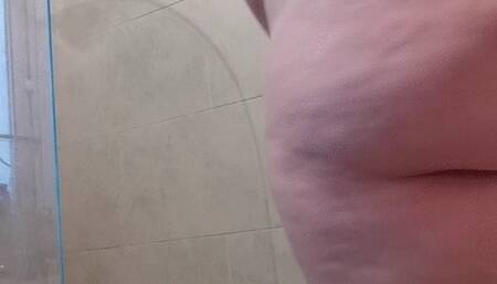 BBW masturbating in shower