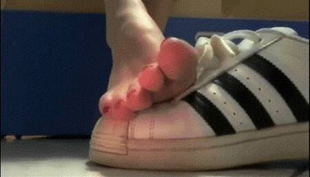 Lucky sneakers (part 2)