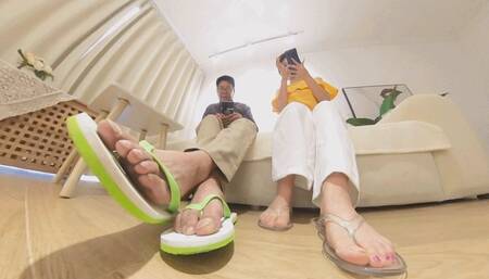 Henry and his new girlfriend Flip flops teach 360VR