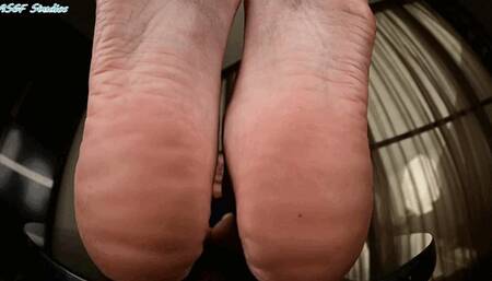 Blonde Bombshell sole inspection - MP4