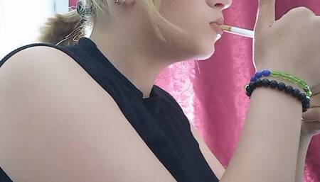 Cigarette With Make-up