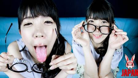 Sensual Eye Glasses Licking Play with Reina Makino