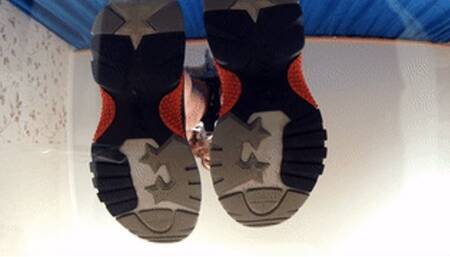 Teen hottie shows Ash sneakers while stomping on the camera, fc263x 1080p