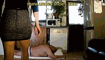 The extreme Miss Imane wildly trampling and eyes destruction with high heels (EXTREME BRUTAL VIDEO)