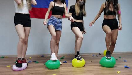 4 girls popping 80 balloons (special video)