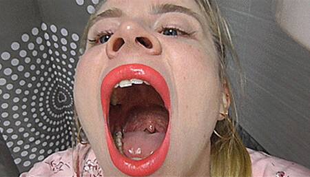 My sweety morning yawn! MP4