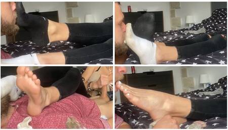 HOT PREMIERE: EMILY ALLOWS TO SNIFF HER FEET AFTER TRAINING