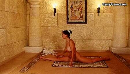 Hottest Example Of Gymnast - Maria Gudok