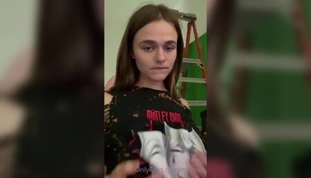 Megnutt02 Boob Close Up Teasing PPV Video Leaked