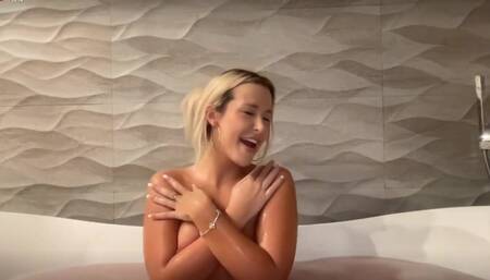 Tana Mongeau Nude Bathtub Livestream Video Leaked