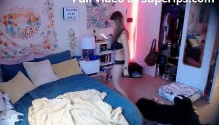 IPCAM – Busty British teenager watches porn on her iPho