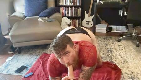 Dildo in My Tight Ass