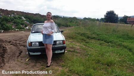 CustomVideo - 022 B - Jenny problems with old Skoda