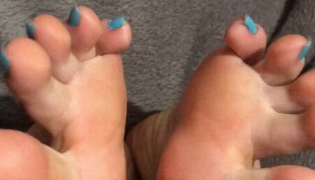 Braga Feet - Worship My Long Fingers With Blue Nails